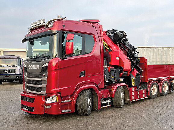 Pritsche mit PALFINGER Ladekran