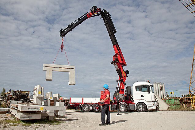 PALFINGER Schwerlastkran